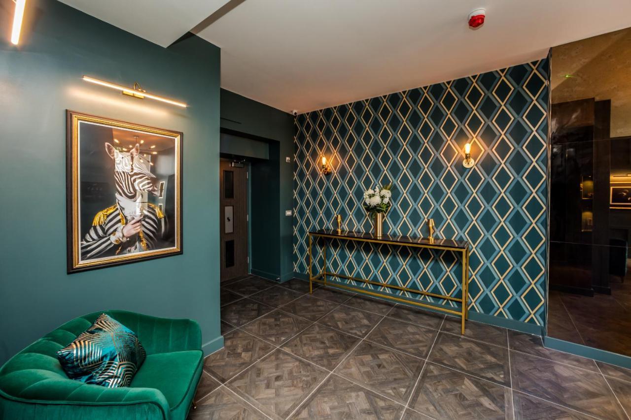 Stay Hotel Huddersfield Extérieur photo
